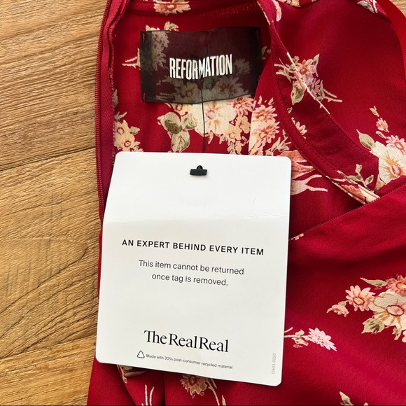 REFORMATION • Red Floral Long Sleeve Dress - Picture 7 of 10